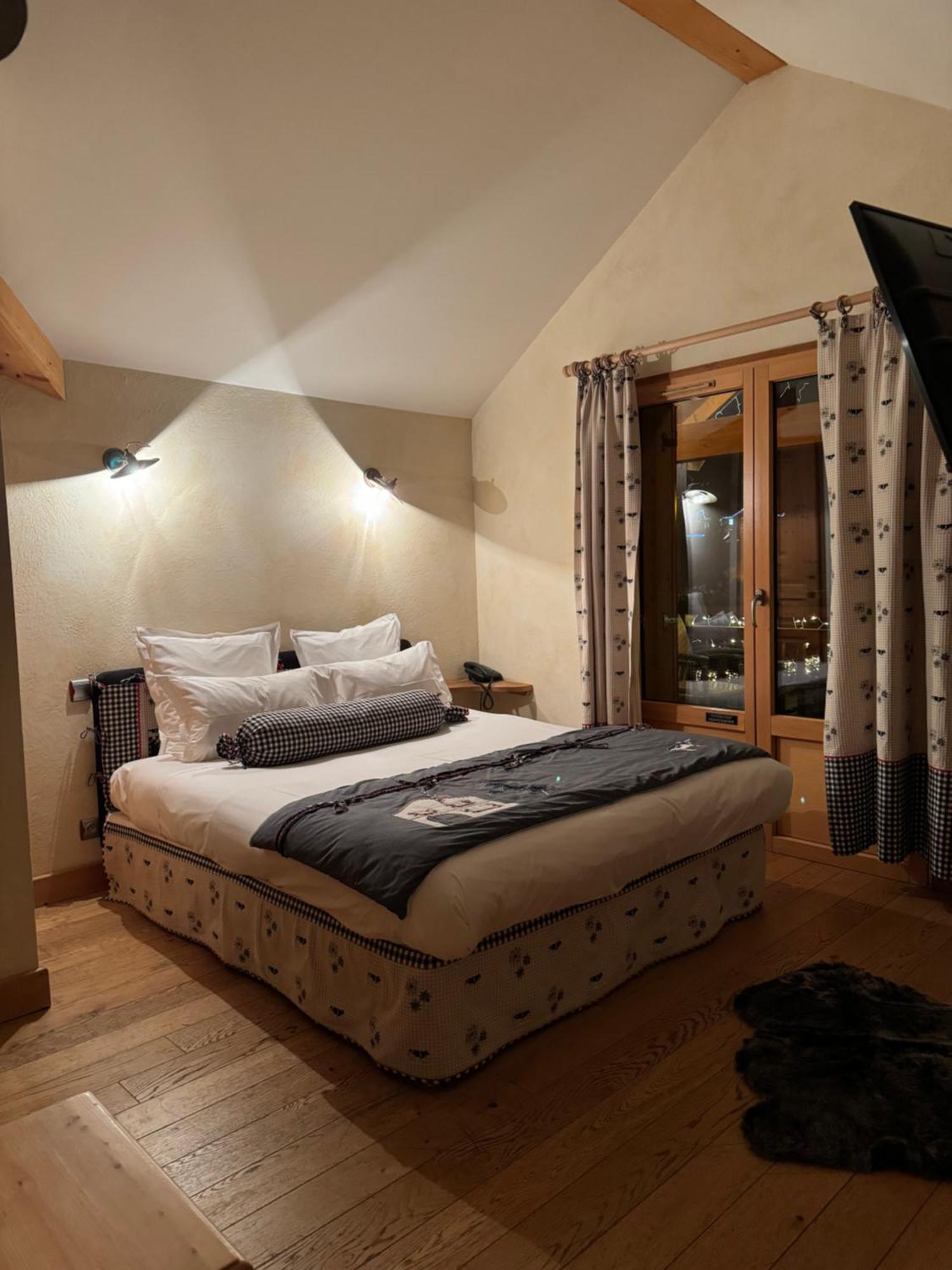 Hotel Le Jalouvre 3*
